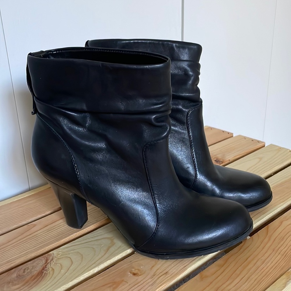 BCBG Black Heeler Ankle Boots- Size 5.5
